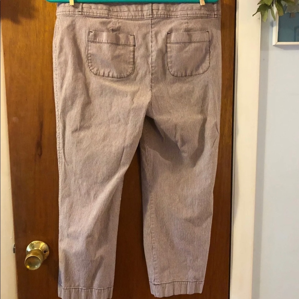 Capri Jeans - Picture 2 of 3